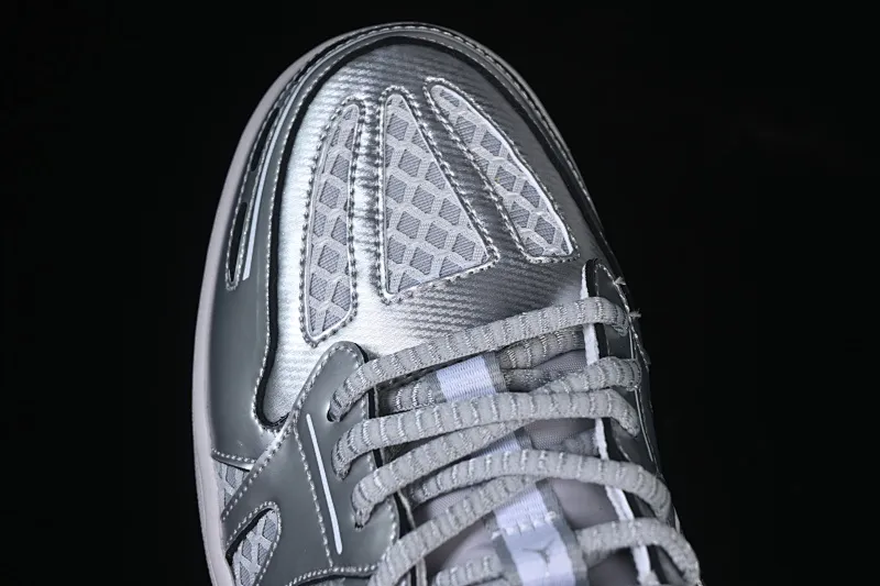 All categories Air Jordan Jordan series basketball shoes Air Jordan 1 Low Air Jordan 1 Low "MM V3" AJ1 Joe 1 liquid silver low-top cultural and casual sneakers HQ2186-002